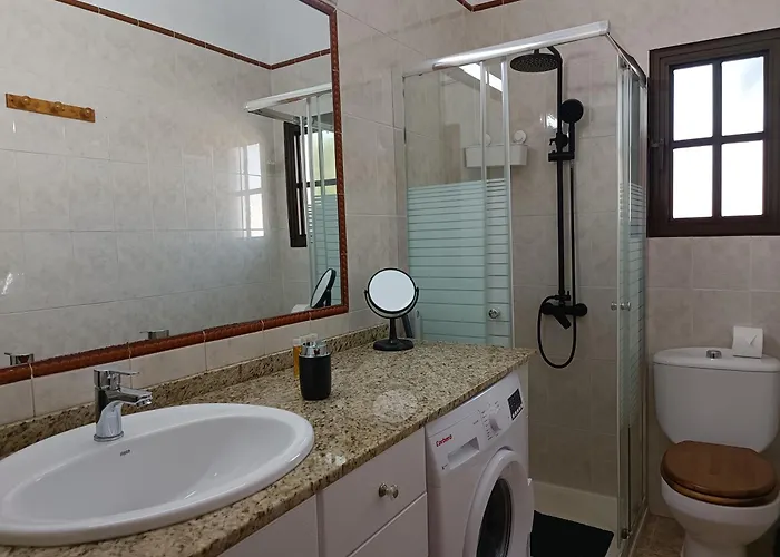 Casa Tinajas 1 *