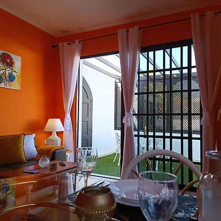 Home2book Tinajas B, Charming Tatil Evi