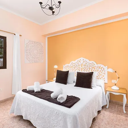 Tatil Evi Home2book Tinajas B, Charming *